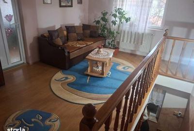 Casă cu 4 camere cu Teren 200 Mp în Central - 7
