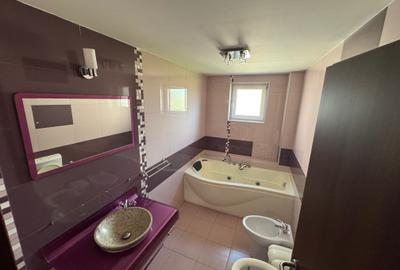 Apartament cu 3 camere decomandat în Central - 7