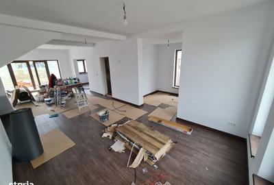 Casă cu 4 camere decomandat în Vladimirescu - 8