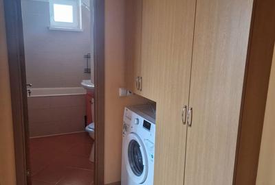 Apartament cu 2 camere semidecomandat, mobilat în Central - 2