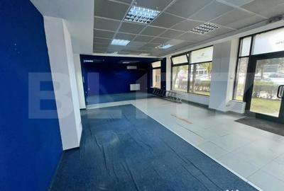 Spațiu comercial, de 130 mp, în 22 Decembrie - 6