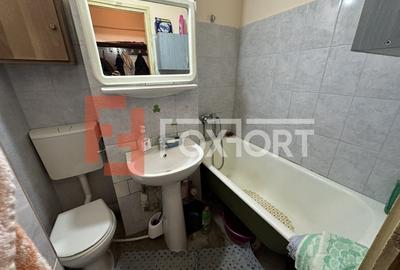 COMISION 0% Apartament cu 3 camere, etaj 3 - zona Sagului - 10