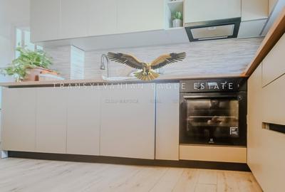 Apartament cu 3 camere decomandate| 67 M2 utili| Zorilor - 10