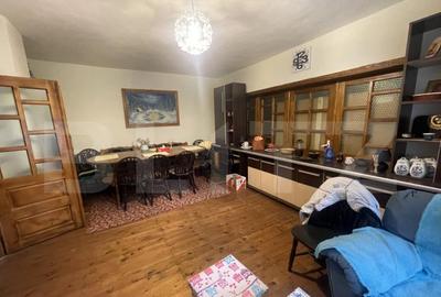 Cabana de vanzare, cu 4 camere, 100 mp, zona Colibita - 8