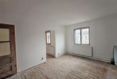 Rapsodiei, 2 camere nedecomandat, etaj 4,plus uscatorie ,ocupabil,pret 42.000 euro - 4