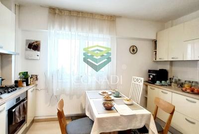 Apartament cu 3 camere decomandat, mobilat în Băneasa - 10