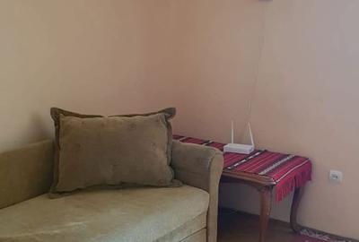 Garsonieră decomandată în Tudor - 3