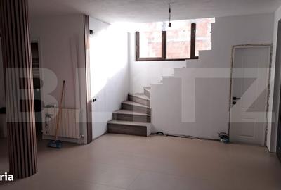 Casă cu 4 camere cu Teren 300 Mp în Central - 7