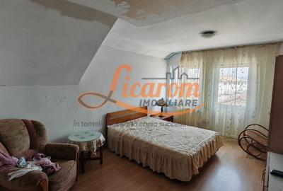 Casă individuală cu 4 camere cu Canalizare în Bartolomeu - 7