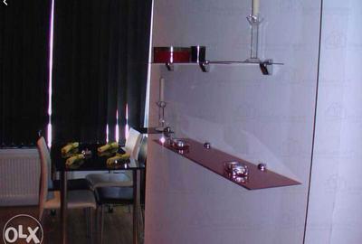 Apartament cu 2 camere decomandat în UTA - 1