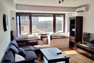 Apartament cu 2 camere decomandat, mobilat în Universitate