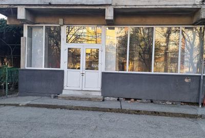 Spațiu comercial, de 80 mp, în Central - 2
