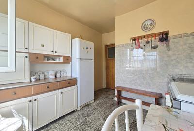 Dristor - Ramnicu Valcea, bloc 1980, 2 gr. sanitare - 14