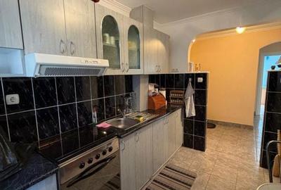 Apartament cu 4 camere în Central - 2