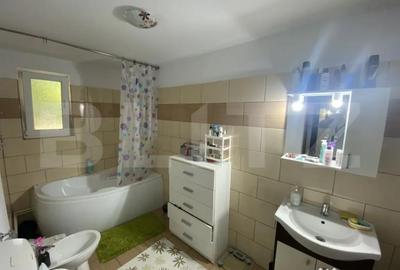 Casă cu 4 camere cu Teren 380 Mp în 1 Mai - 5