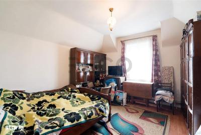 Apartament cu 3 camere decomandat în Santăul Mic - 12