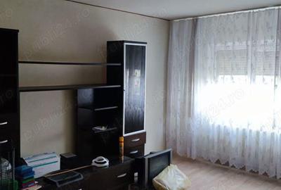 Apartament 3 camere Piata Traian - Pret 68.000 e neg - 1