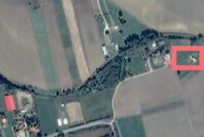 Teren de 1000 mp, în Parța - 4