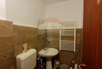 Apartament cu 4 camere, mobilat în Central - 11