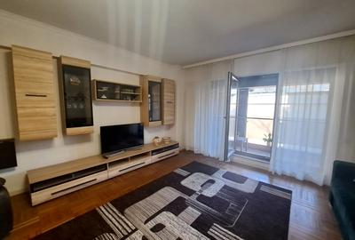 Apartament cu 2 camere decomandat, mobilat în P-ța Victoriei - 2