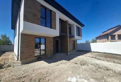 Duplex cu 4 camere cu Canalizare în Bragadiru - 1