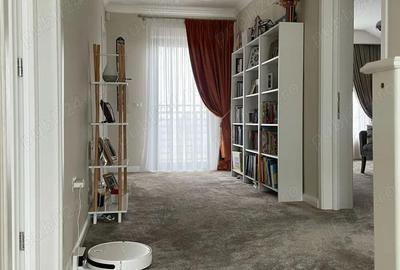 Casă cu 4 camere în Roman - 2