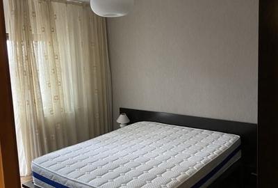 Apartament cu 3 camere decomandat în Colentina