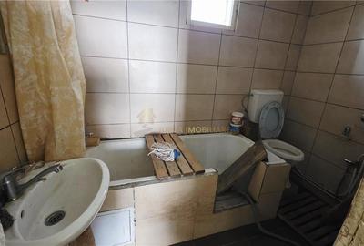 CASA 2 CAMERE 70 MP TEREN 601 MP DAMBUL ROTUND - 13