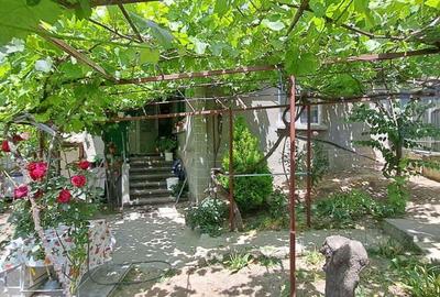 Casă cu 5 camere în Central - 2