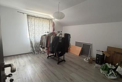 Casă cu 4 camere cu Teren 371 Mp în Hemeiuș - 8