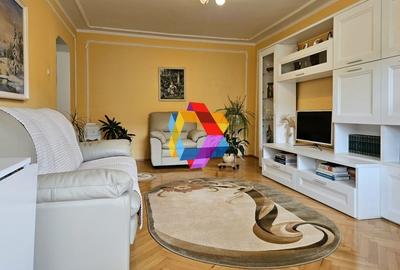 Apartament cu patru camere, zona Calea Bucuresti - Judetean 100 MP - 1