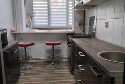 Apartament cu 2 camere decomandat în Berceni - 2