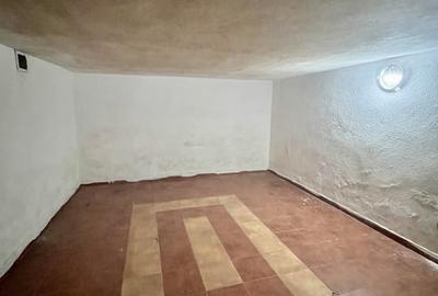 Casa de vanzare Frumusani - Spatiu Comercial la Parter - 25 min de Bucuresti - 18