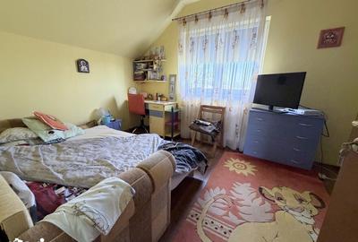 Casă cu 4 camere cu Teren 1300 Mp în Central - 3