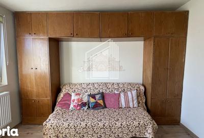 Apartament cu 2 camere semidecomandat în Micro 14 - 4