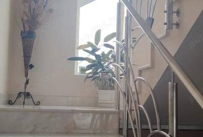 Casa Targ saptamanal Geamana 534 mp teren - 6