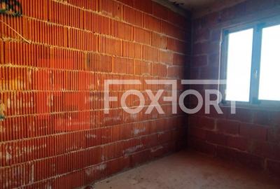 Duplex 5 camere, Becicherecu Mic - Garaj, terasa, Interior la Rosu - 12