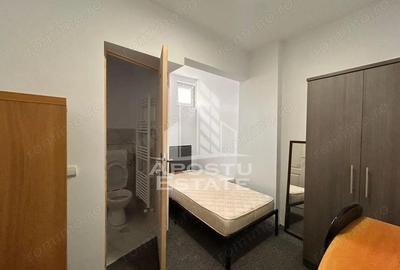 Casă cu 9 camere cu Teren 10 Mp în Girocului - 5