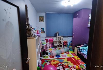Apartament de vânzare - 7