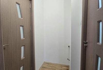 Apartament cu 2 camere semidecomandat în 1 Mai - 7