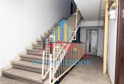 Apartament cu 3 camere semidecomandat, mobilat în Drumul Taberei - 18