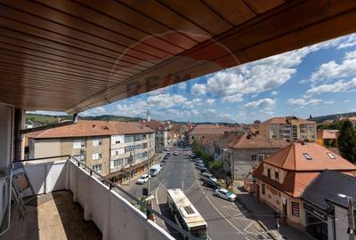 Apartament cu 4 camere confort 1 Centru Medias - 8