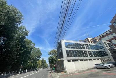 Inchiriere spa?iu comercial P+2, in zona centrala , B-dul Constantin Brancu?i - 9