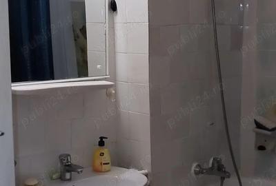 Inchiriez apartament 3 camere - 8