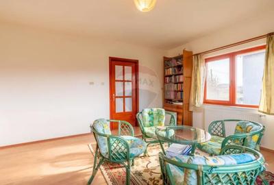 Casă cu 2 camere cu Teren 3301 Mp în Jucu - 10