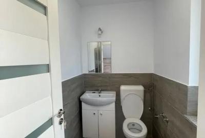 Casă cu 3 camere cu Teren 300 Mp în Ipotești - 2
