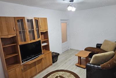 Apartament cu 2 camere semidecomandat în Aradul Nou