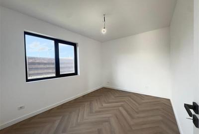 Casa individuala parter cu priveliste panoramică in Hlincea strada privata - 9