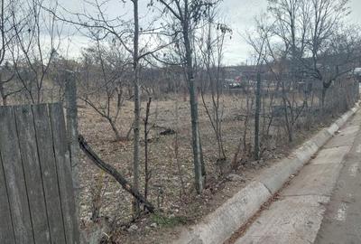 Teren de 3400 mp, în Gălățeni - 3