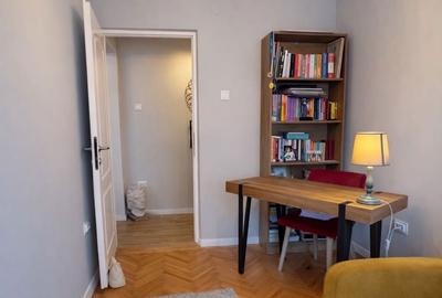 Apartament cu 4 camere în Central - 7